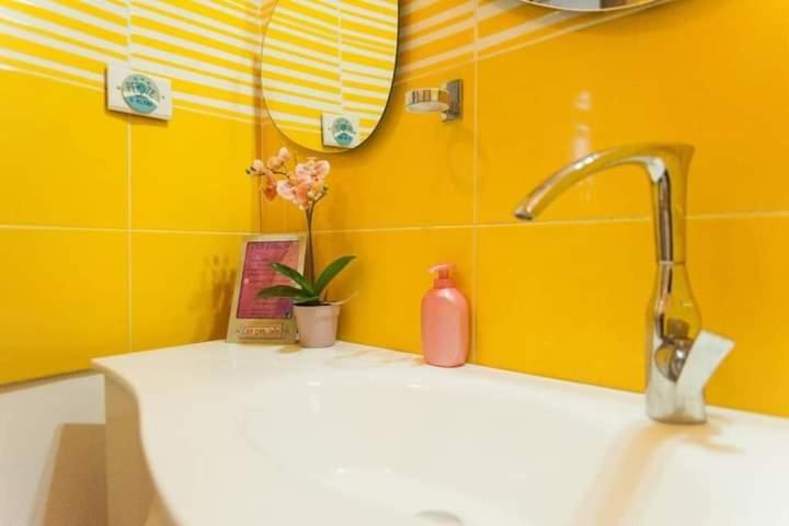 Casa Dani&Swing Bed&Books Bed & Breakfast Торино Екстериор снимка